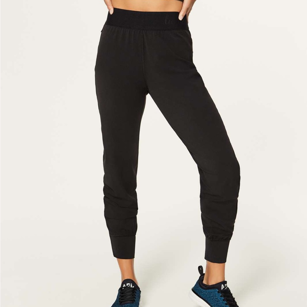 Lulu Box it Out Jogger
